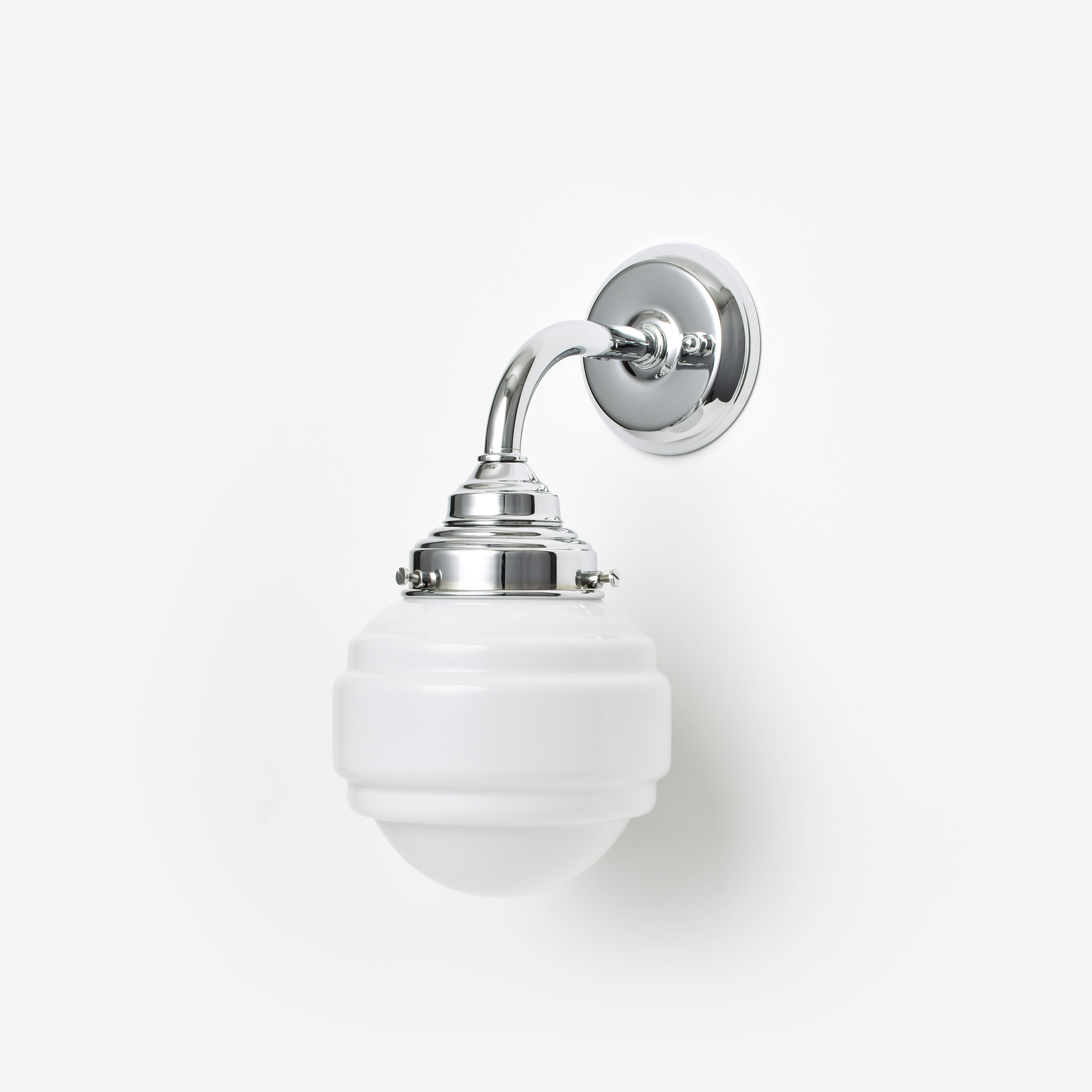 Wandlamp Polkadot Curve Chroom