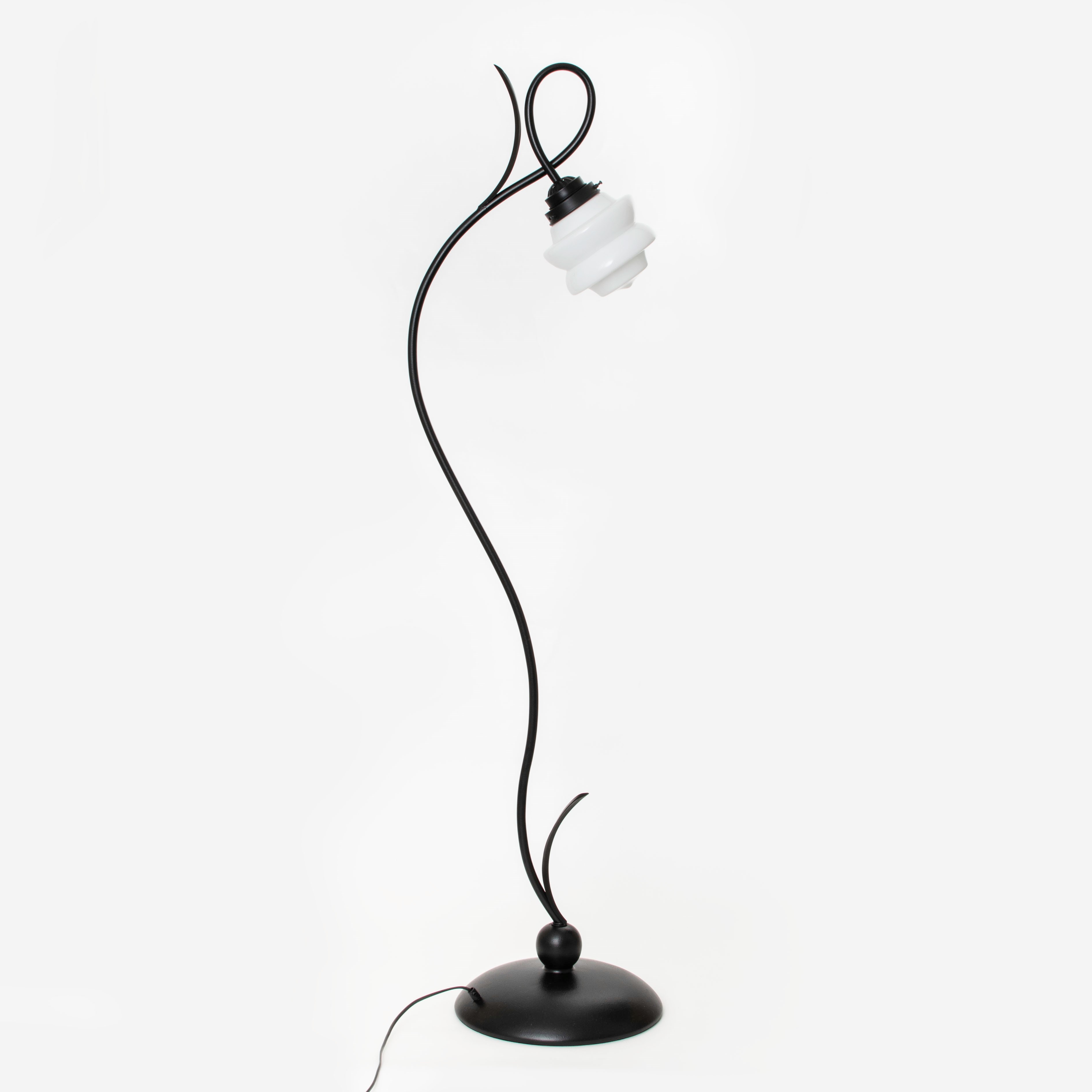 voorbeeld van een van onze Vloerlampen / Leeslampen