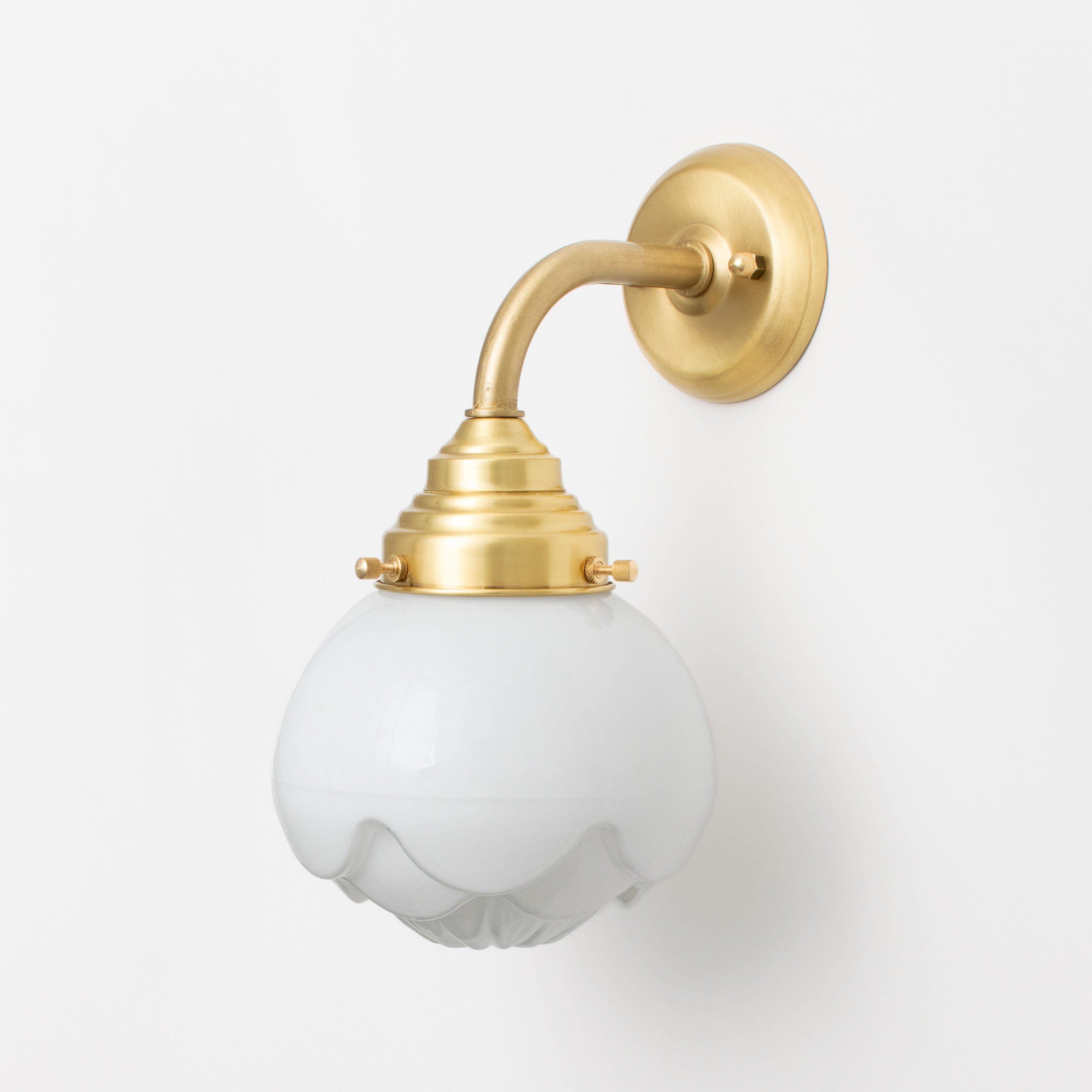 Wandlamp Paeonia Curve Messing