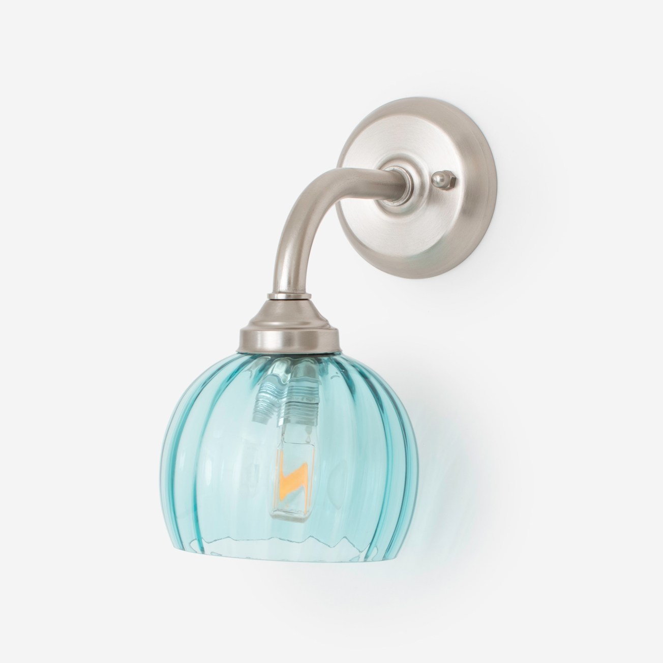 Wandlamp Calabash Blue Ballet Ø 13 Curve Matnikkel