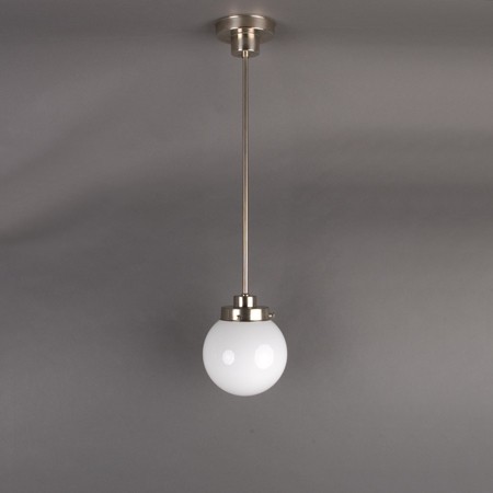 Hanglampen Bollen 15, 20 of 25 cm. strak armatuur.